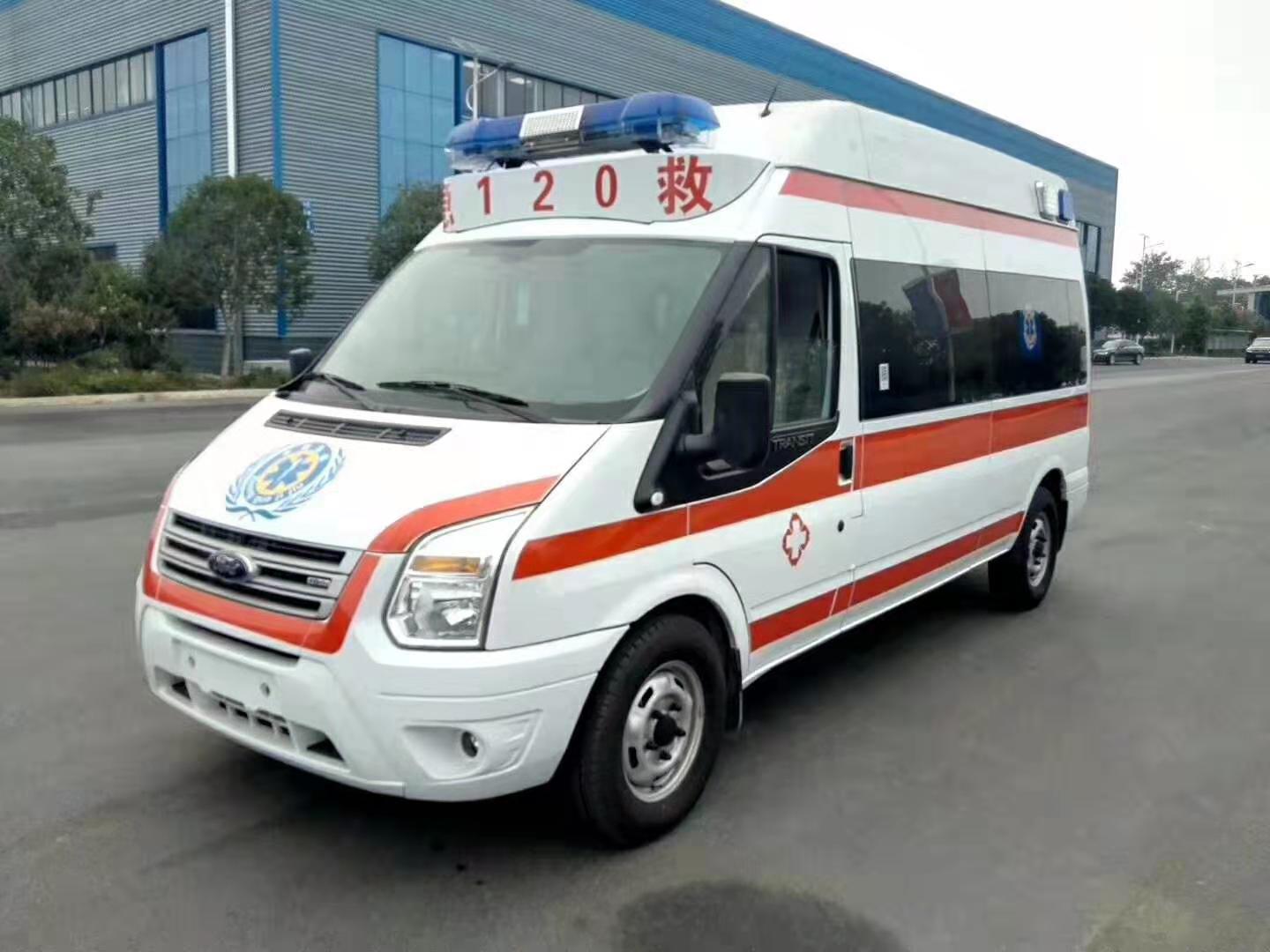 福特V348長(zhǎng)軸中頂監(jiān)護(hù)型救護(hù)車